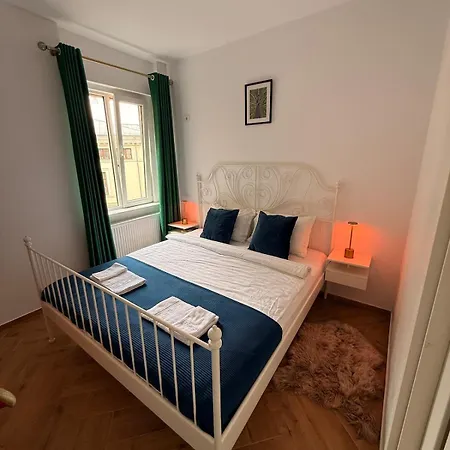 Appartement Quiet Oldtown Playstation & Boekarest