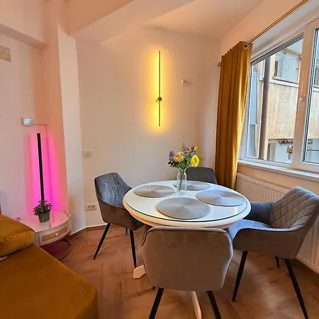 Appartement Quiet Oldtown Playstation & Boekarest