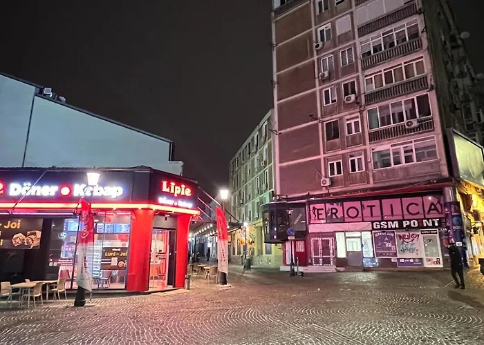 Quiet Oldtown Playstation & アパート ブカレスト