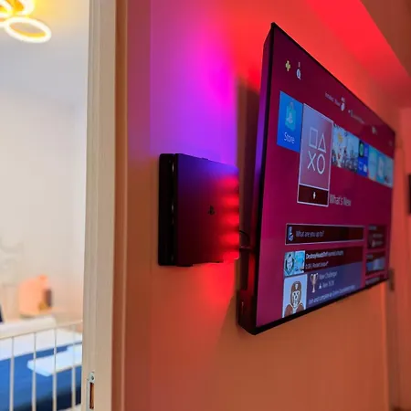 Quiet Oldtown Playstation & * בוקרשט