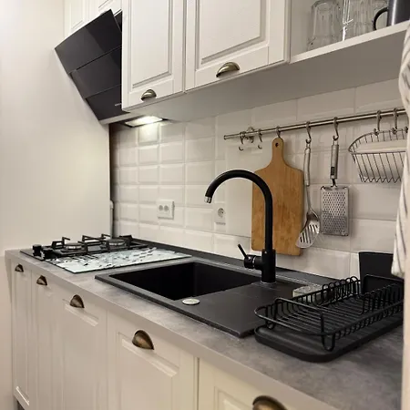 Quiet Oldtown Playstation &