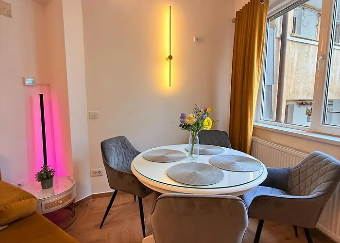 公寓 Quiet Oldtown Playstation & 布加勒斯特